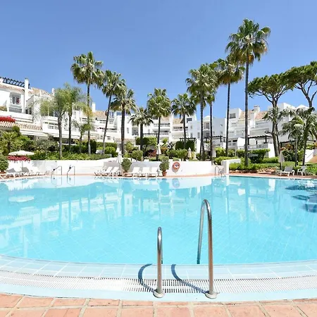 White Pearl Apartament *